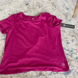 NWT Cute magenta workout top